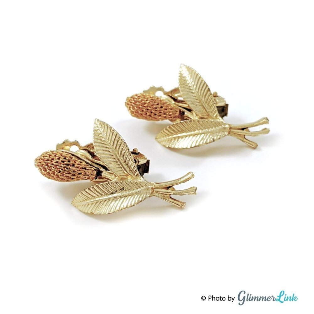 Vintage Cattail Flower Mesh Leaf Gold Tone Clip On Earrings